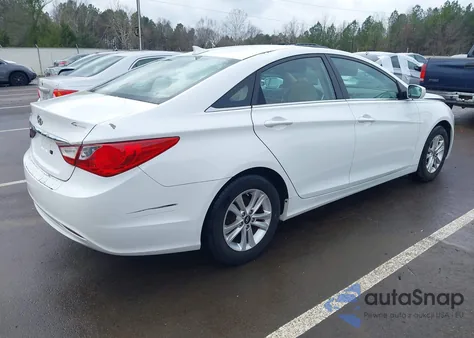 2013 Hyundai Sonata Gls z USA, uszkodzony, nr VIN 5NPEB4AC9DH679940